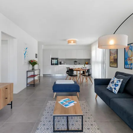 Loctowers A4-2-3 By Interhome Appartement